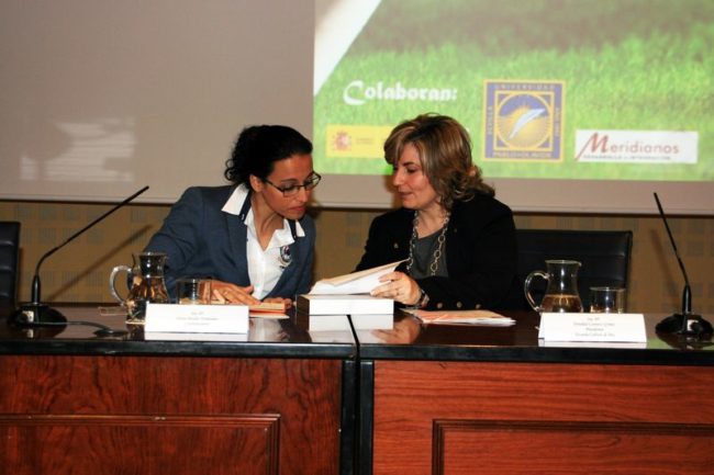 093_paraninfo