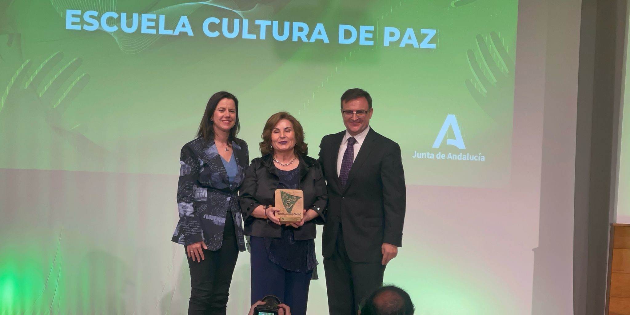 E1E5CD1F-83FD-43BD-82B7-3E2C4CA5D4C9